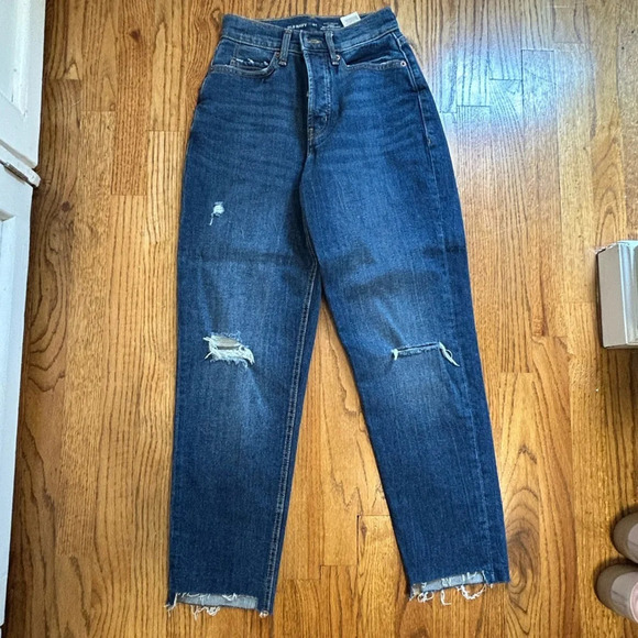 Old Navy Extra High Rise Curvy Ski-Hi Straight Jeans - Picture 1 of 6